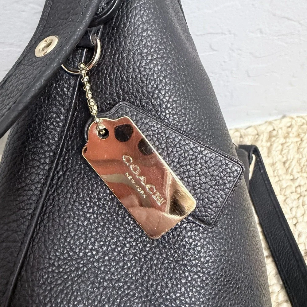 Coach Bleecker Mini Duffle Black Pebbled Leather‎ Studded Crossbody Bag Boho - Picture 5 of 11